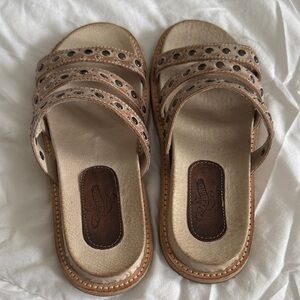 Freebird Stylish Tan Sandals sz 8